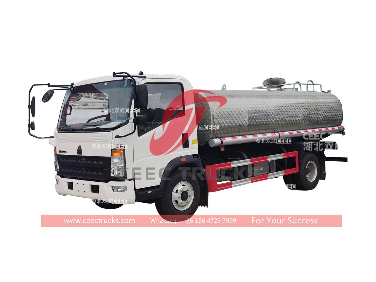 HOWO 4Ã2 10000 liters potable water tank truck HOWO 4Ã2 10000 liters potable water tank truck