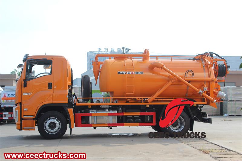 Isuzu FVR jetting combined cleaning sewage truck Isuzu FVR jetting combined cleaning sewage truck