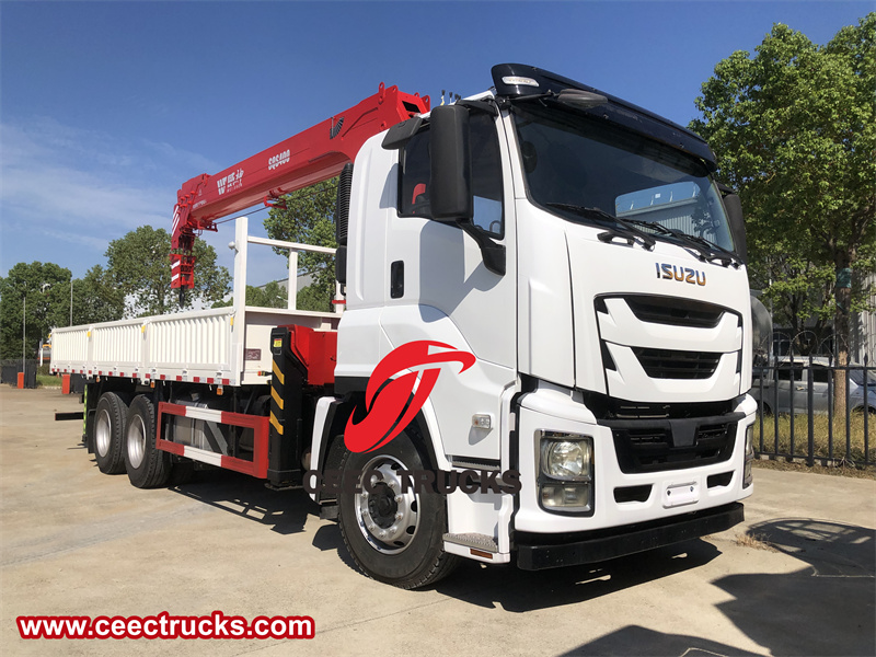 Isuzu Giga 8 Ton telescopic crane truck Isuzu Giga 8 Ton telescopic crane truck