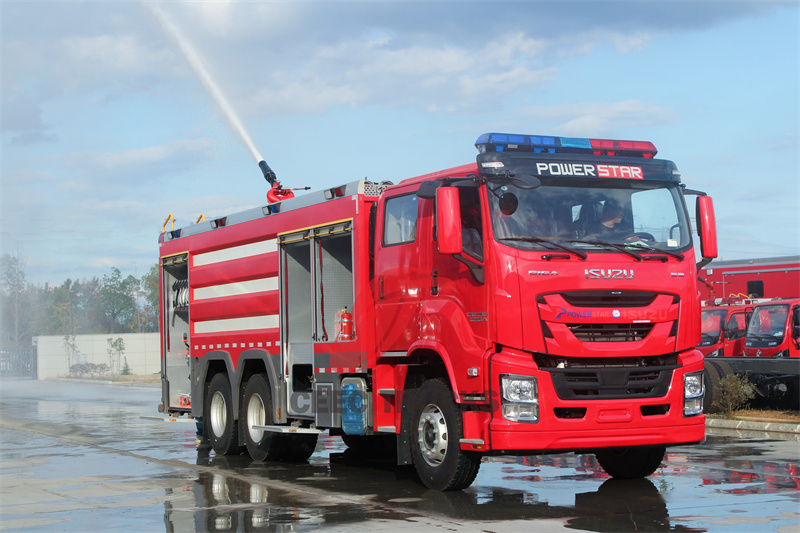water tender fire ISUZU GIGA truck water tender fire ISUZU GIGA truck