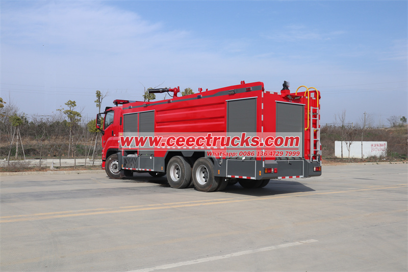 ISUZU GIGA fire truck ISUZU GIGA fire truck