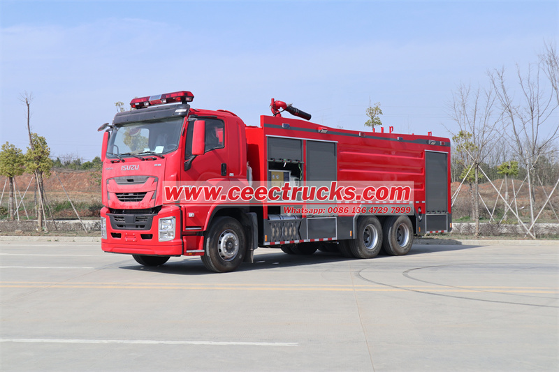 ISUZU GIGA fire truck ISUZU GIGA fire truck