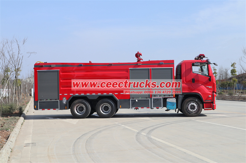 ISUZU GIGA fire truck ISUZU GIGA fire truck