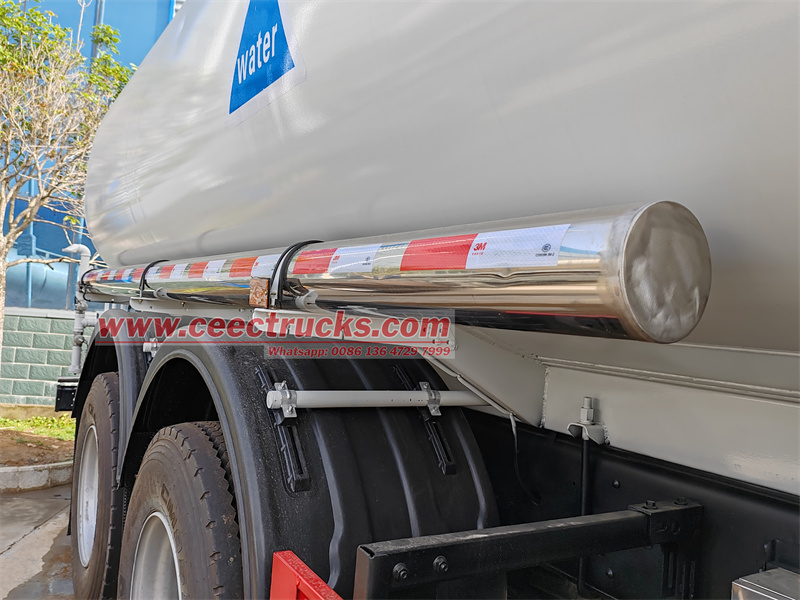 Isuzu GIGA drinking water tanker truck