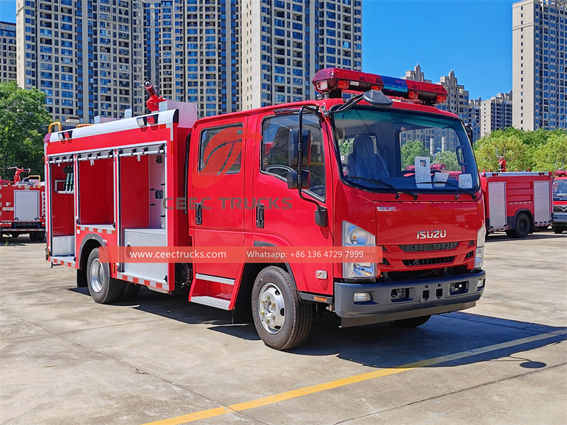 Isuzu NPR fire fighting truck