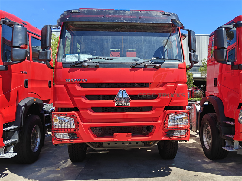 Howo heavy-duty fire fighting truck