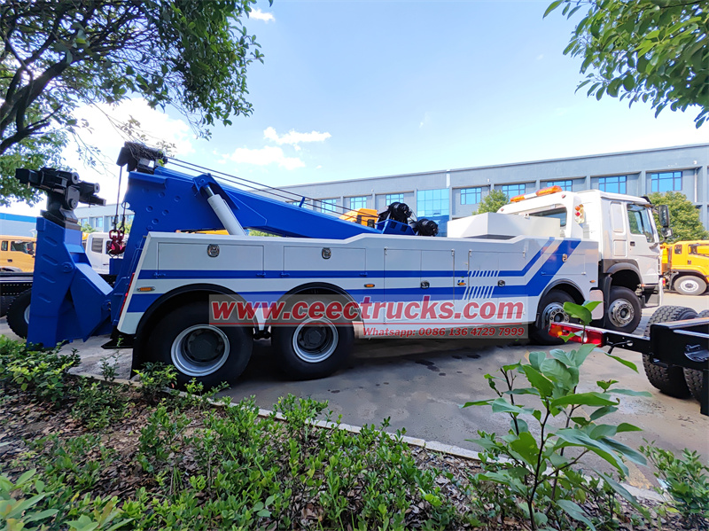 Sinotruk HOWO 8X4 Heavy Duty Wrecker Tow Truck
