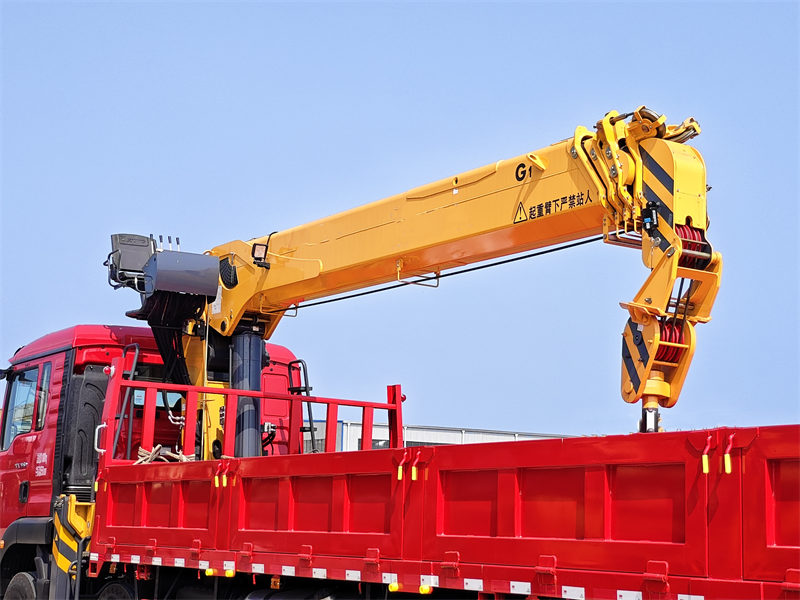Howo 20tons crane truck