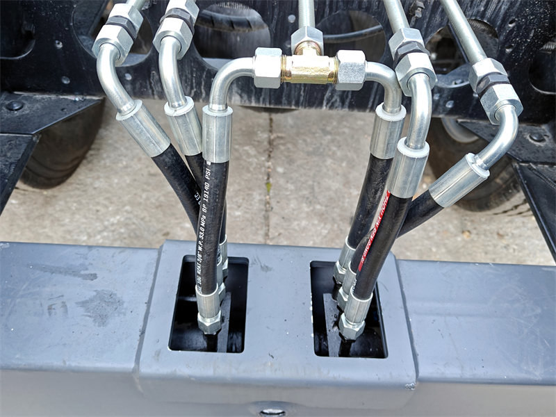 Howo NX 14tons crane truck