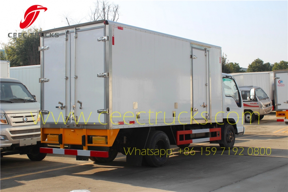 Nigeria 10CBM ISUZU refrigerator truck vaccine delivery truck