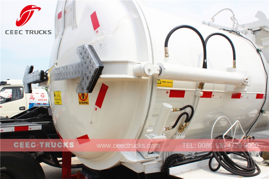 Lori tangki sampah dapur ISUZU 4,000L