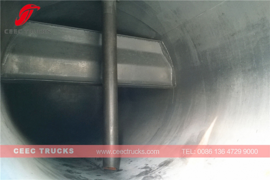 Lori pengosong lubang najis ISUZU 8,000L