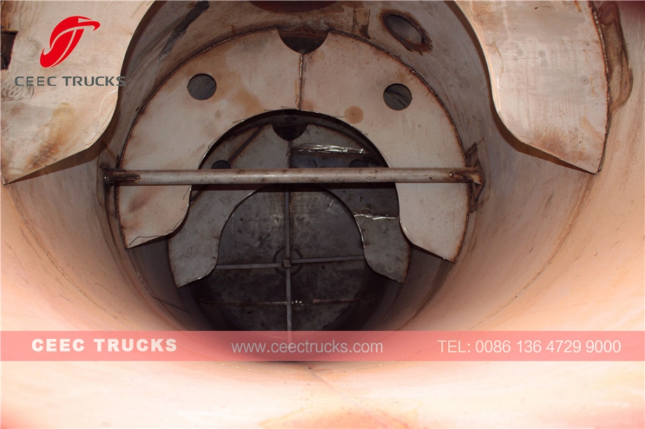 Lori tangki sedutan kumbahan vakum Dongfeng 16CBM