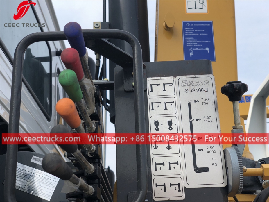 Trak Kren Teleskopik 4 Tan HOWO