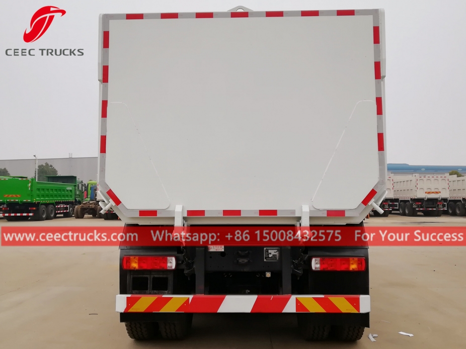 Lori Dumper 8x4 IVECO