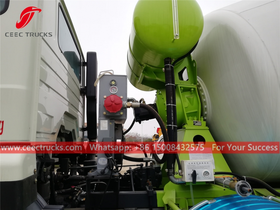 Lori pengadun SINOTRUK 10CBM