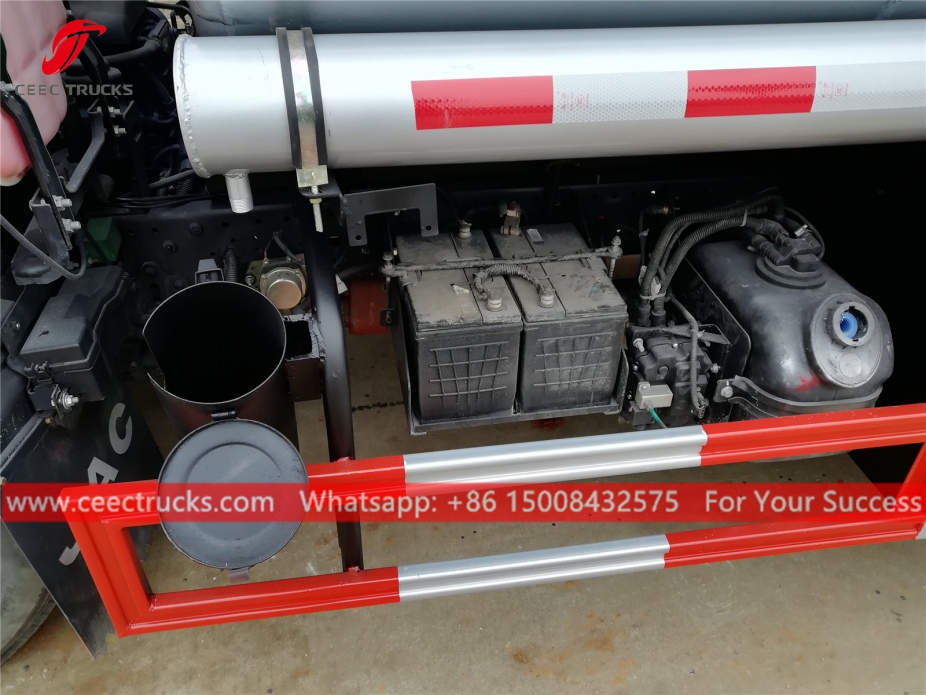 Tangki Bahan Api JAC 4.2CBM