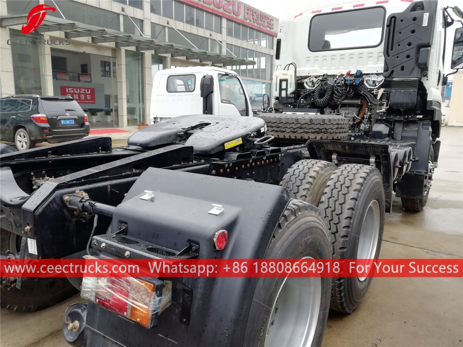 Trak Traktor 6x4 ISUZU