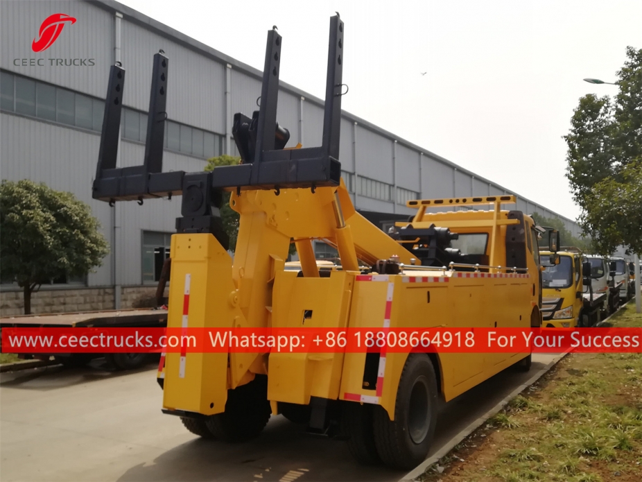 Trak Tunda Jalan FAW 4*2