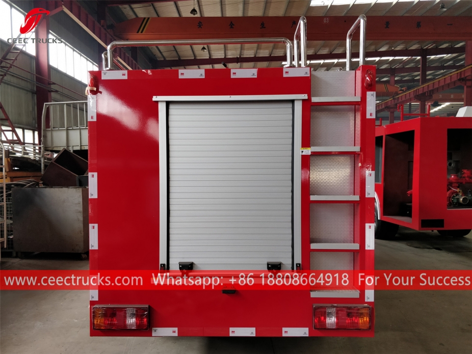 Lori pemadam kebakaran FOTON 1,500L