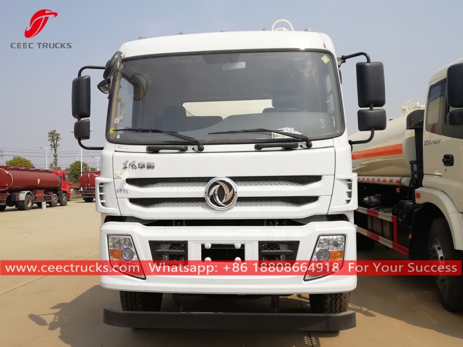 Trak Pengangkutan Serbuk Dongfeng