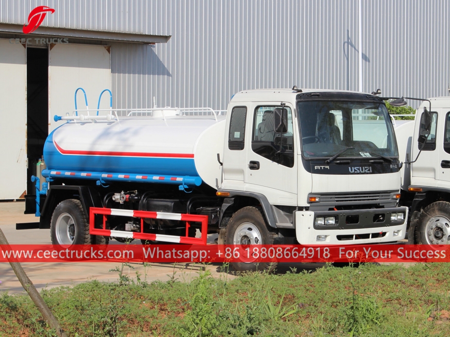 Isuzu 10CBM GIGA 4X water sprinkler tanker truck