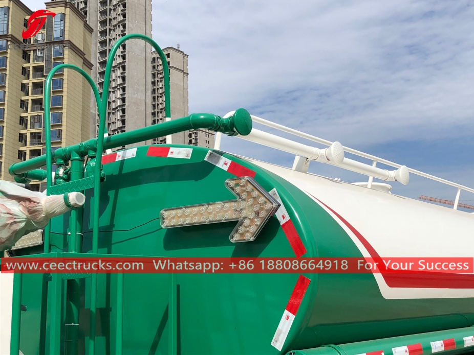 Lori Penyembur Air ISUZU 15CBM