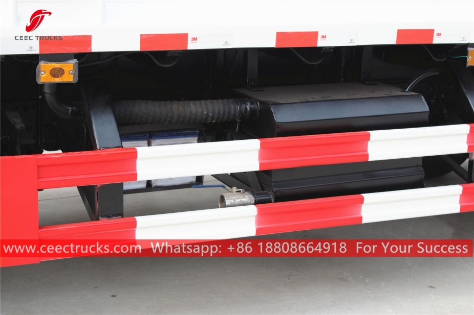 Lori Sampah Mampat 10CBM Dongfeng