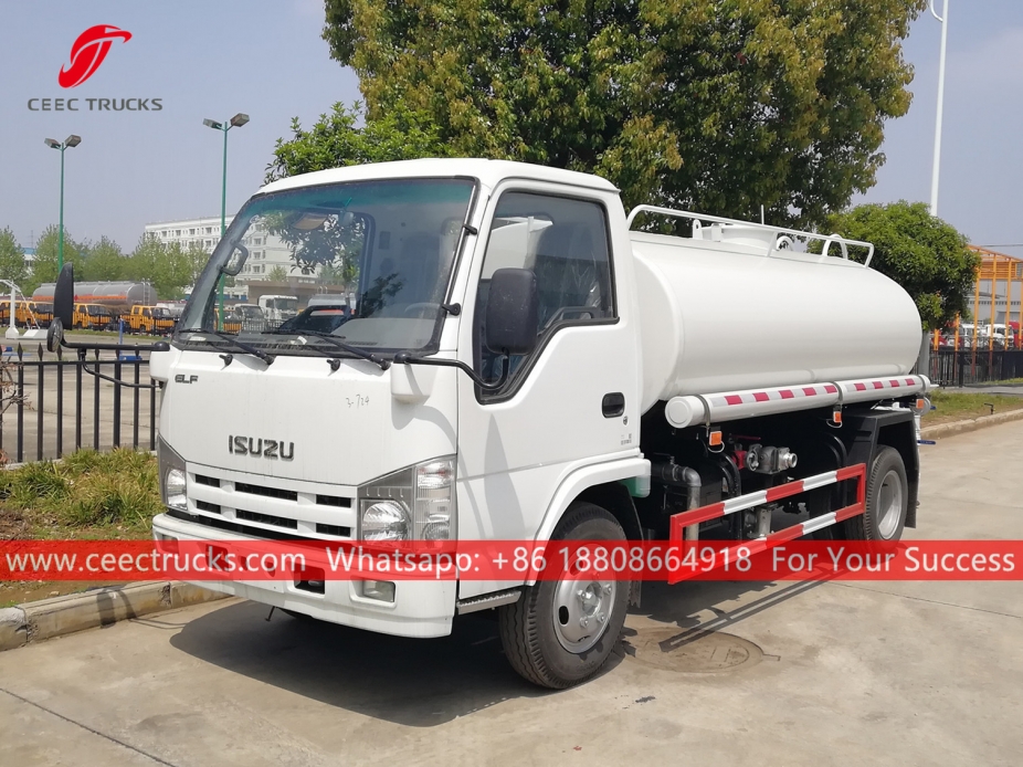 Lori Penyembur Air ISUZU ELF