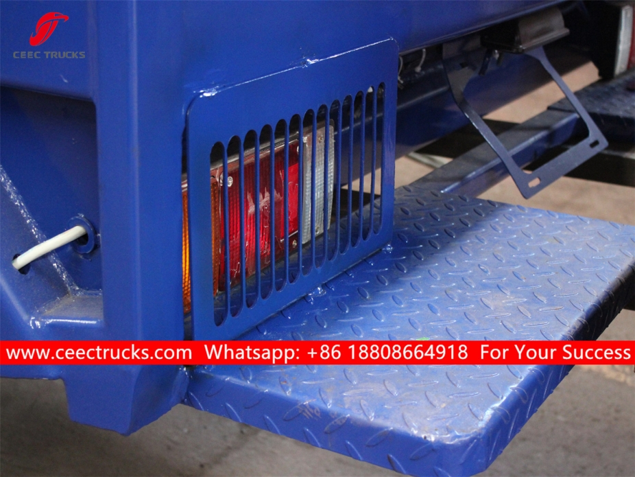 Pemmampat Sisa ISUZU 8 CBM