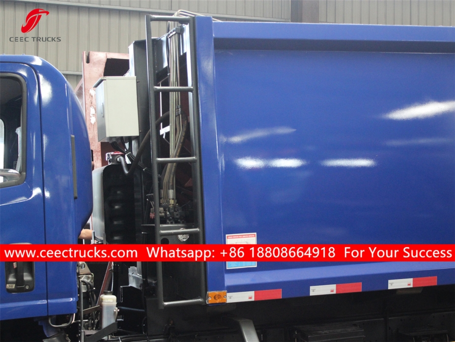 Pemmampat Sisa ISUZU 8 CBM