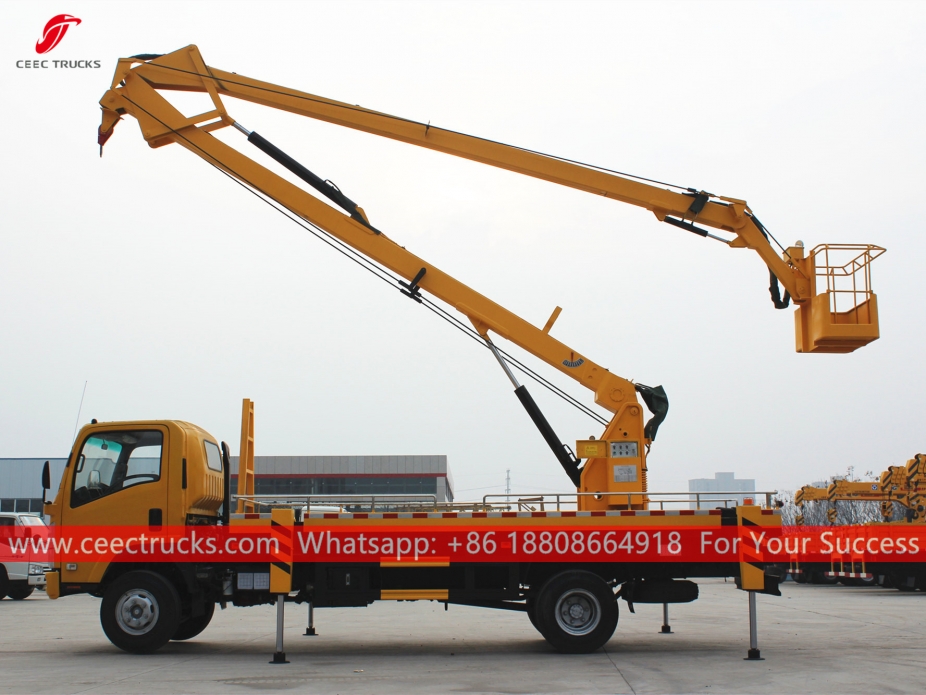 Lori Angkat Manusia 18m ISUZU