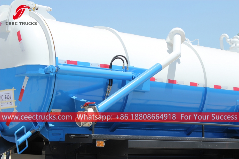 Lori Tangki Sedut Kumbahan 10,000 Liter Beiben