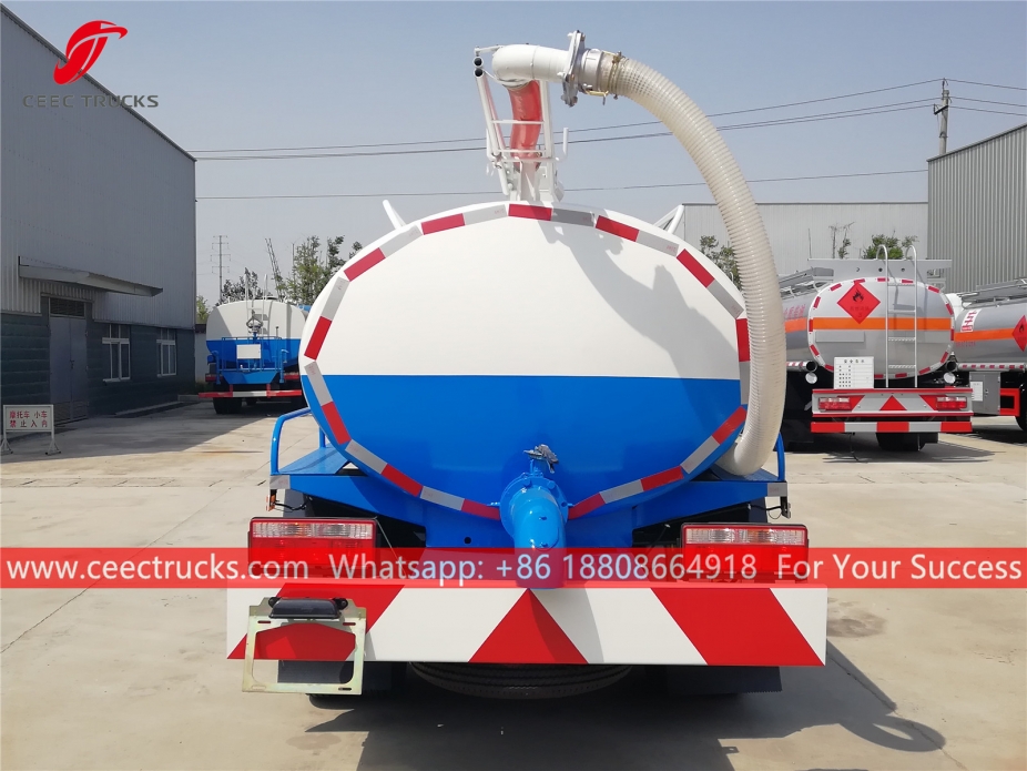 Lori Sedutan Septik 4,500 Liter DongFeng