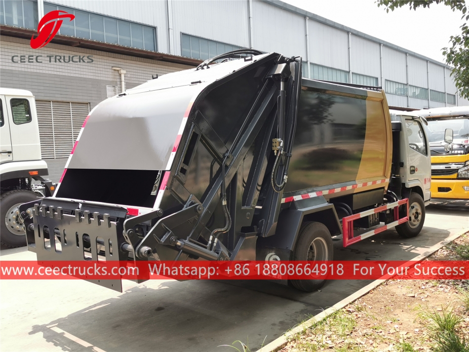 Lori Pemampat Sampah Dongfeng 5CBM