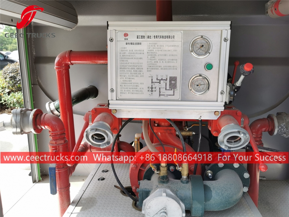 Lori Penyiraman 4CBM DONGFENG