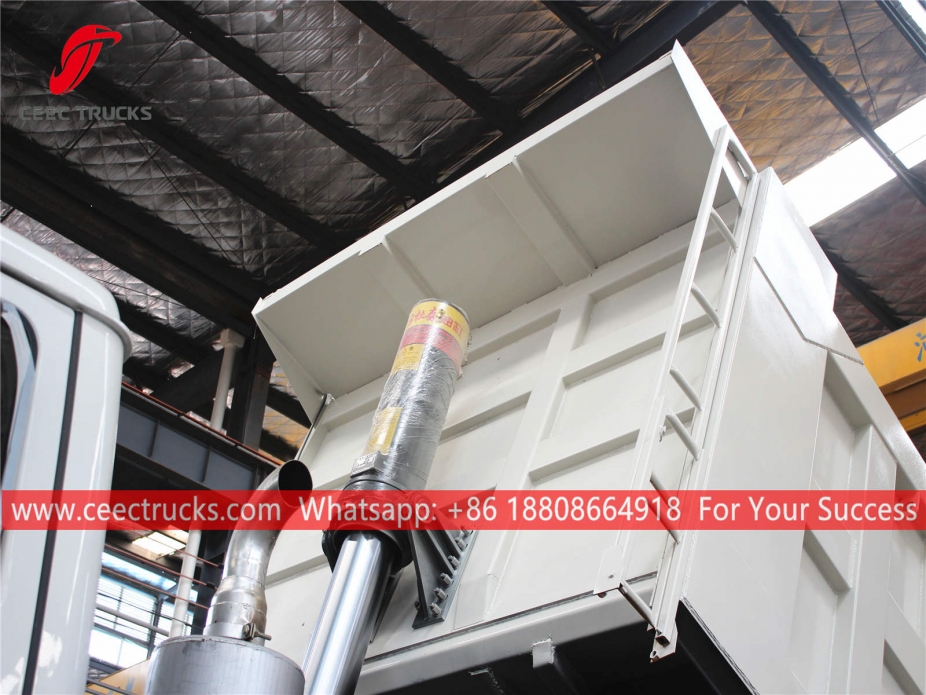 Lori Cuaca ISUZU GIGA