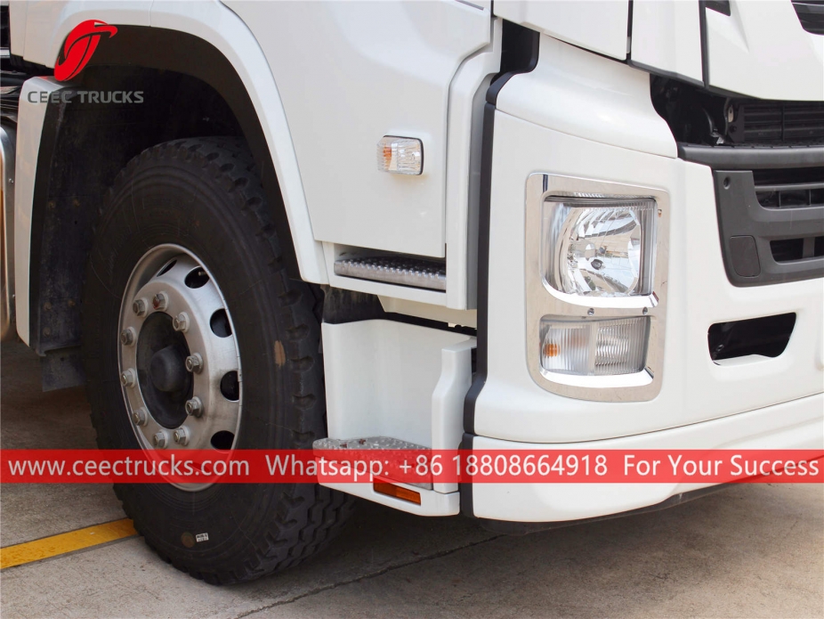 Ketua Traktor ISUZU GIGA