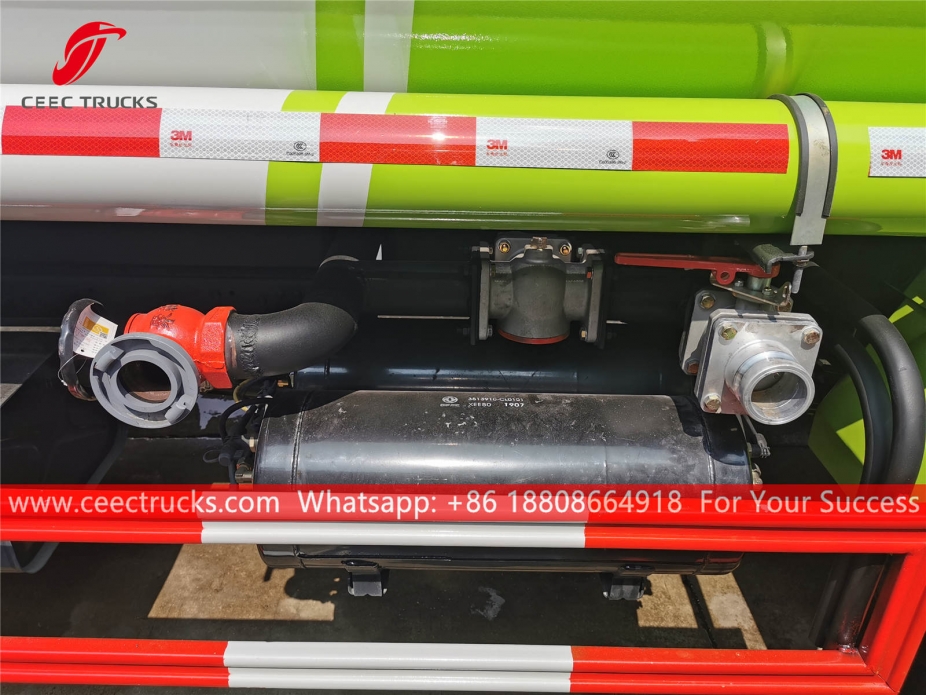 Lori Tangki Air Dongfeng 5CBM