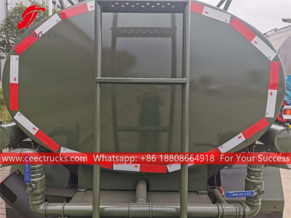 Lori Penyembur Air HOWO 3CBM