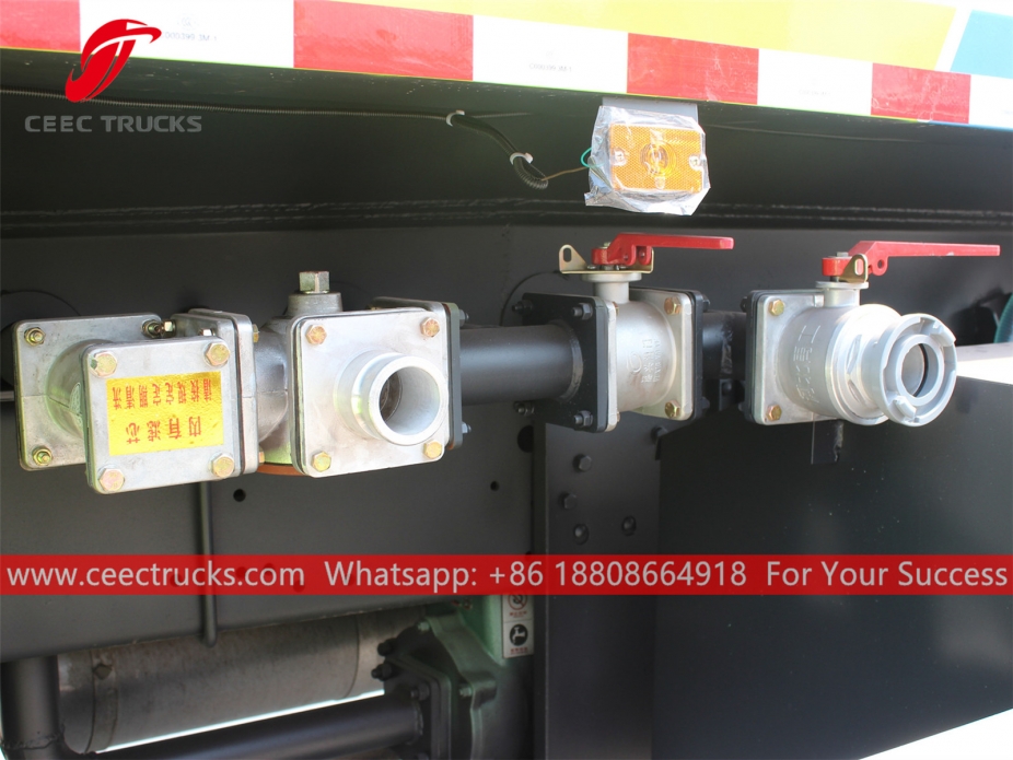 Lori tangki air Beiben 4x4 RHD