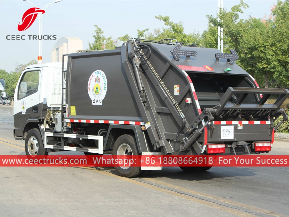 Lori Sampah Mampatan Gambia 6CBM