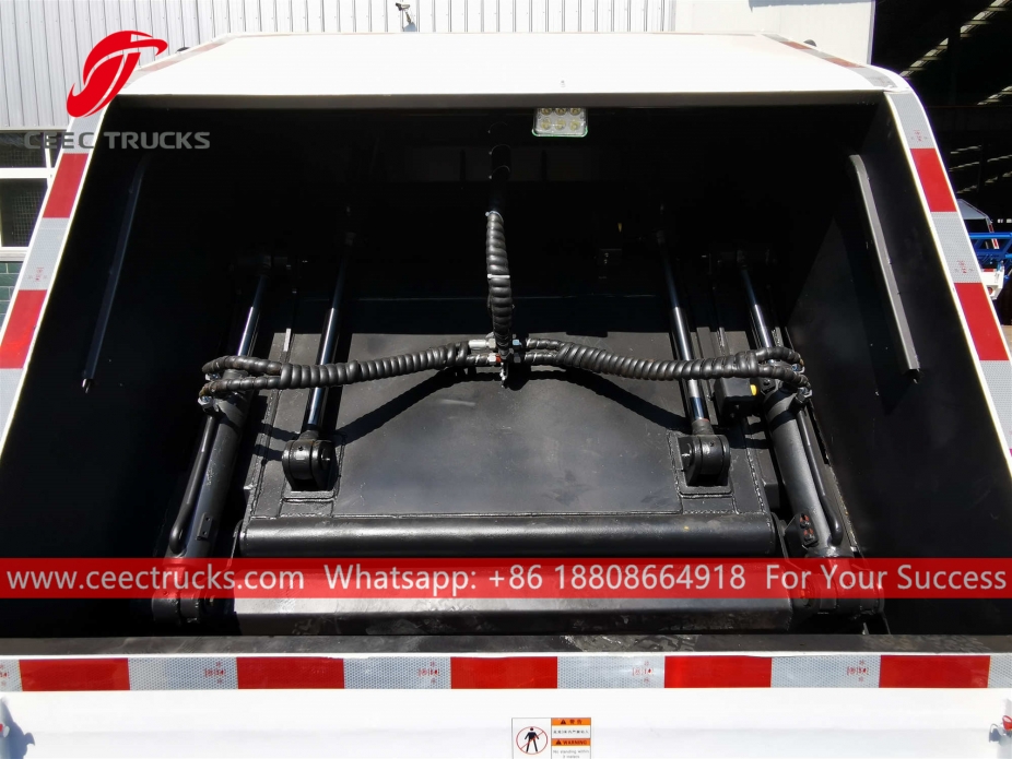 Lori Sampah Pemuatan Belakang Dongfeng 6CBM