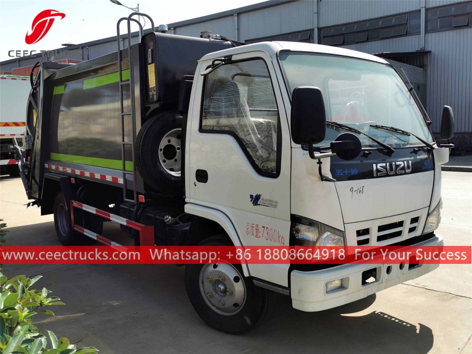 Lori mampat sampah ISUZU 6CBM