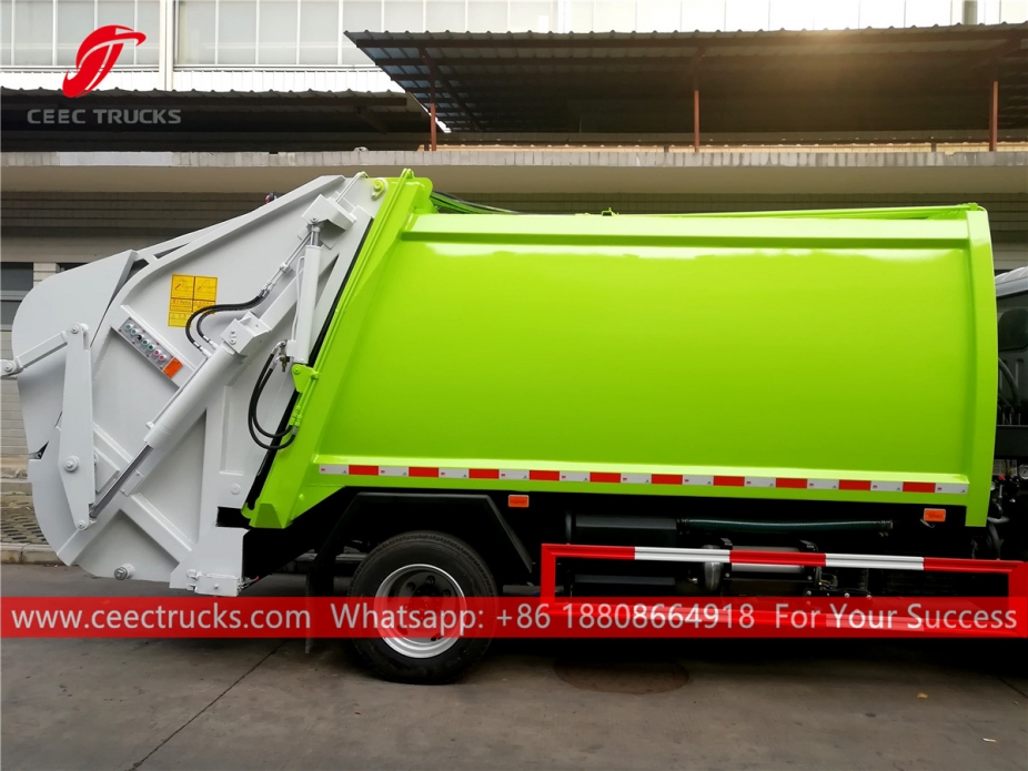 Lori mampatan sampah ISUZU 4*2