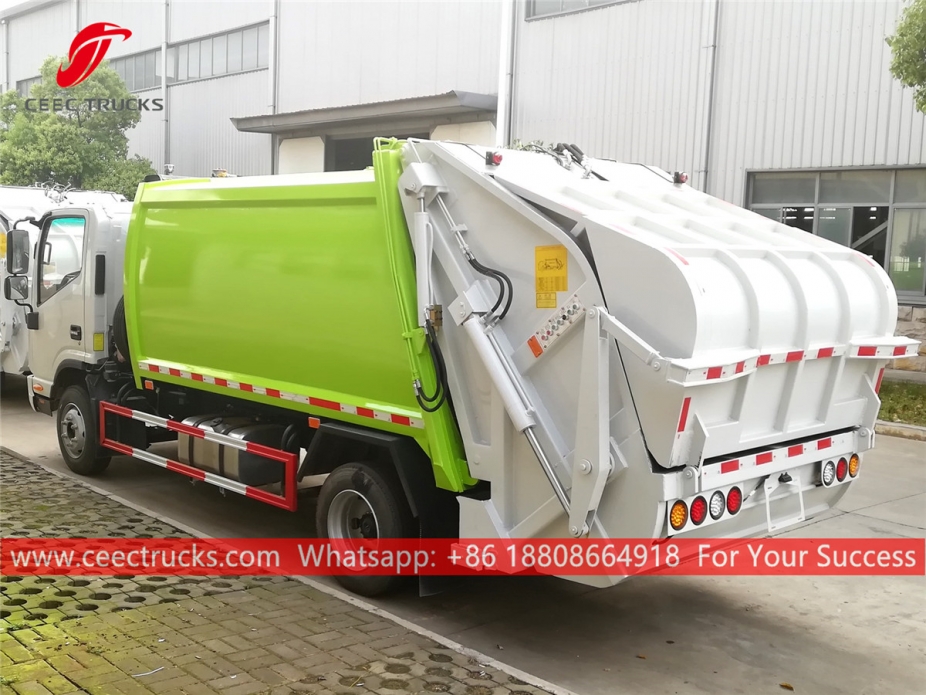 Lori mampatan sampah ISUZU 4*2