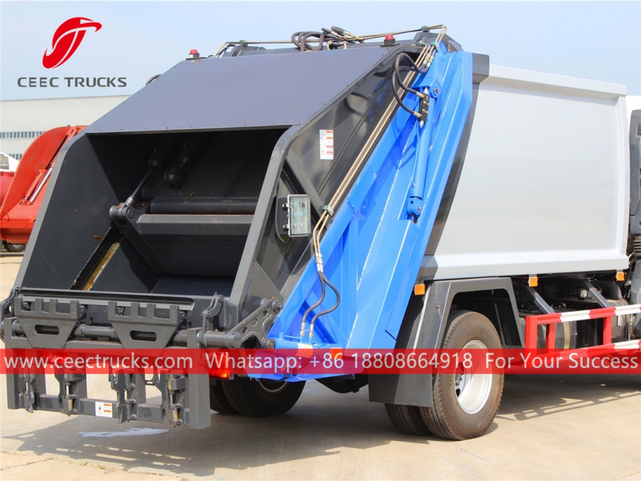 Lori mampatan sampah ISUZU 4*2