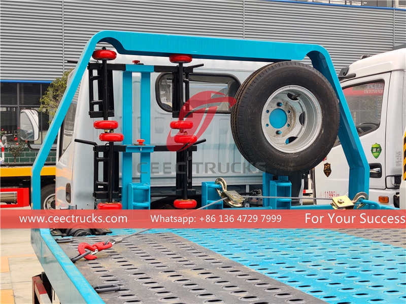 Lori derek kerosakan ISUZU 100P