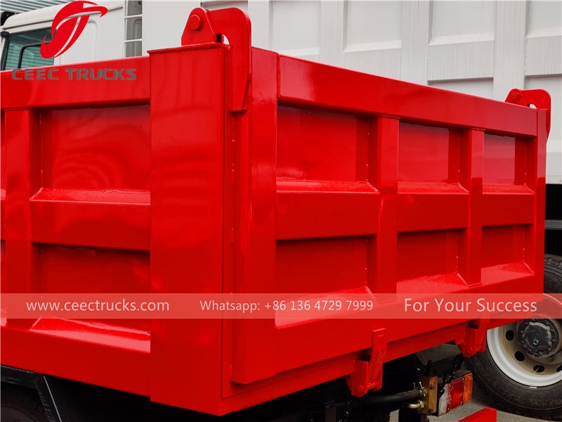 Lori  dump ISUZU 4*2