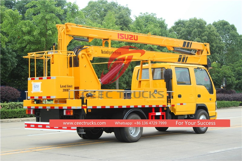 Lori platform udara ISUZU 18 meter